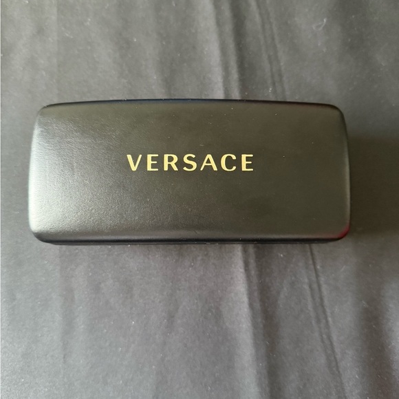 Authentic Versace Medusa Biggie Sunglasses main image 5